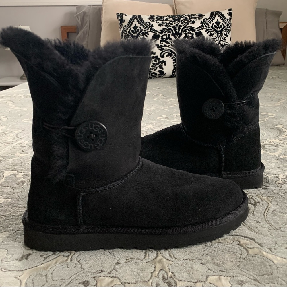 UGG Bailey Boot